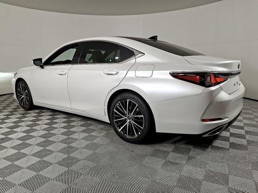 2025 Lexus ES 350 Base