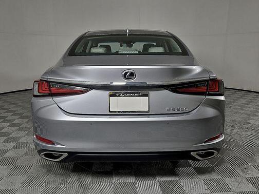 2025 Lexus ES 350 Base