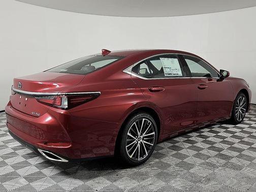 2025 Lexus ES 350 Base