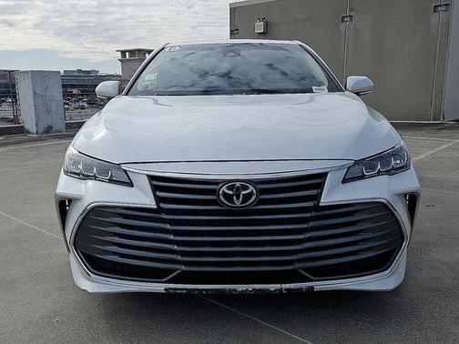 2019 Toyota Avalon XLE