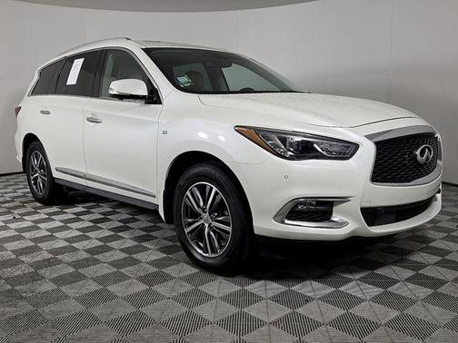 2017 INFINITI QX60 Base