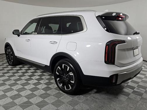 2023 Kia Telluride SX