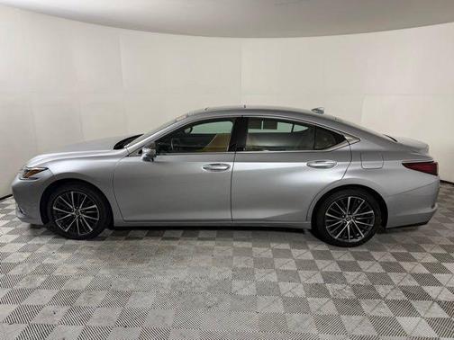 2022 Lexus ES 350 Premium