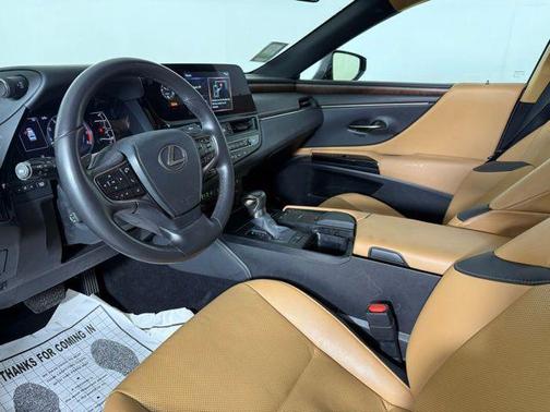 2022 Lexus ES 350 Premium