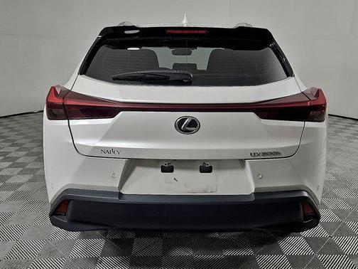 2025 Lexus UX 300h Premium