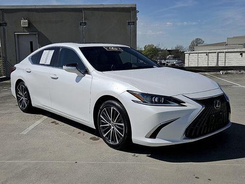 Eminent White Pearl 2024 Lexus ES 350 Premium