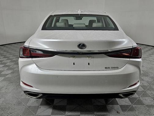 2025 Lexus ES 350 Base