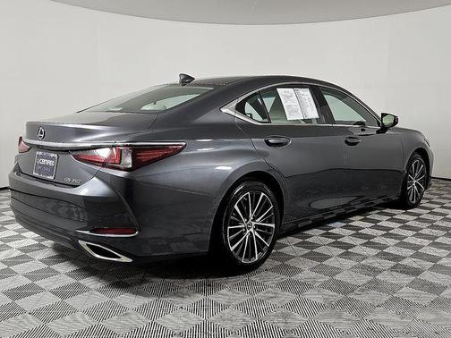 2022 Lexus ES 350 Premium