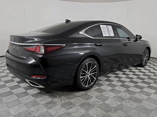 2022 Lexus ES 350 Premium