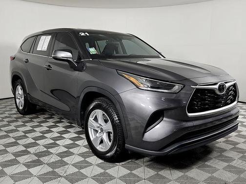 Magnetic Gray Metallic 2021 Toyota Highlander L