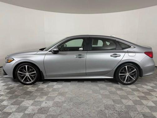 2022 Honda Civic Touring