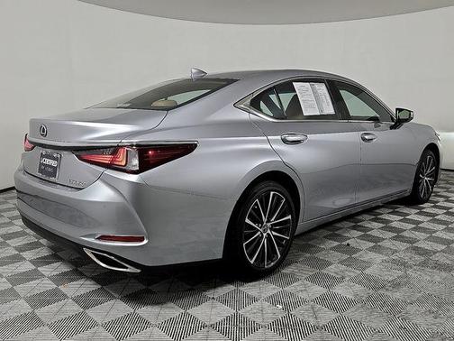 2025 Lexus ES 350 Premium