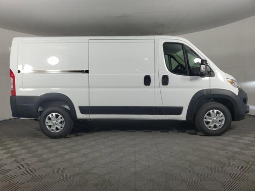 2024 RAM ProMaster 2500 Base