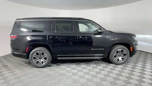 2025 Jeep Wagoneer 4x2