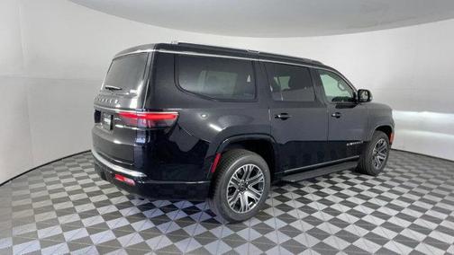 2025 Jeep Wagoneer 4x2