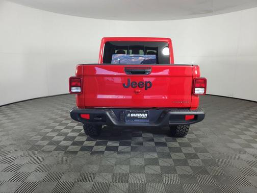 2025 Jeep Gladiator High Tide