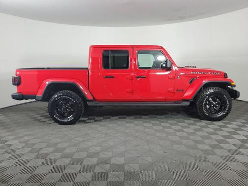 2025 Jeep Gladiator High Tide