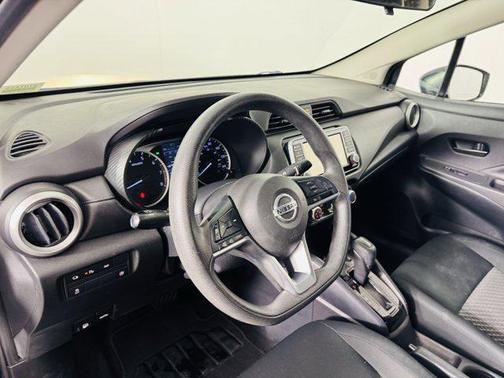 2021 Nissan Versa 1.6 S