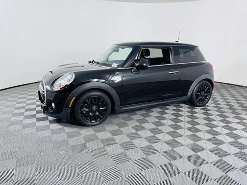 2016 MINI Hardtop Cooper S