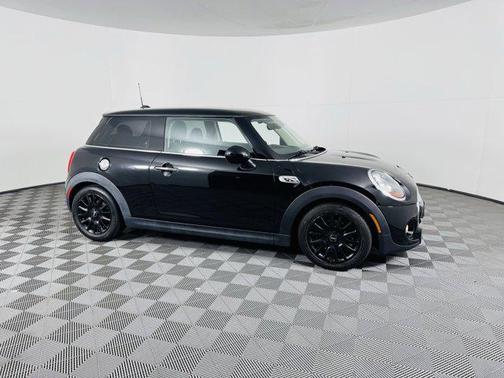 2016 MINI Hardtop Cooper S