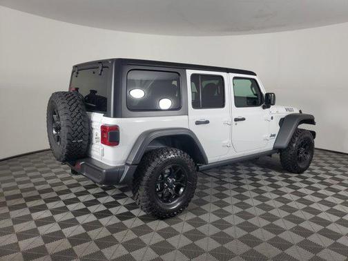 2025 Jeep Wrangler 4xe Willys