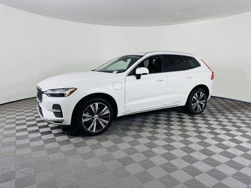 2022 Volvo XC60 Recharge Plug-In Hybrid T8 Inscription