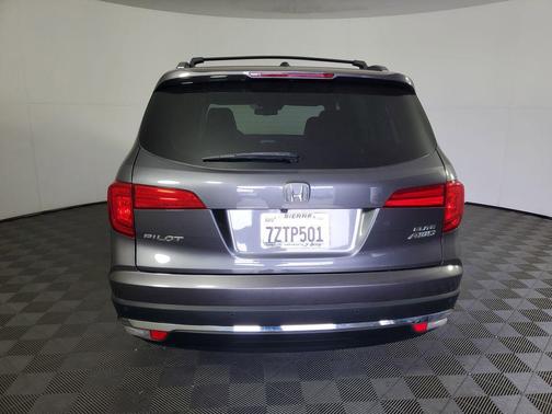 2017 Honda Pilot Elite