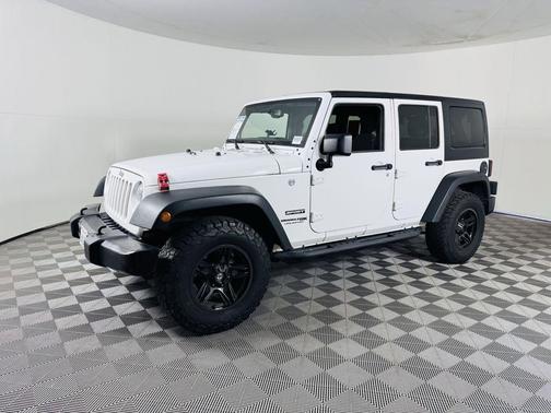 Bright White Clearcoat 2018 Jeep Wrangler JK Unlimited Sport