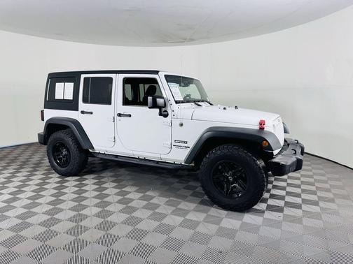 Bright White Clearcoat 2018 Jeep Wrangler JK Unlimited Sport
