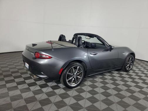 2021 Mazda MX-5 Miata Grand Touring