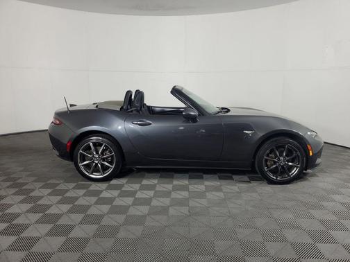 2021 Mazda MX-5 Miata Grand Touring