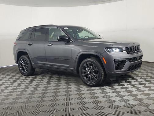 Baltic Gray Metallic Clearcoat 2026 Jeep Grand Cherokee Limited