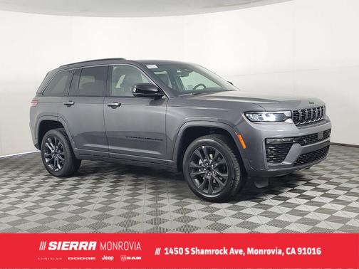 Baltic Gray Metallic Clearcoat 2026 Jeep Grand Cherokee Limited