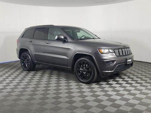 2021 Jeep Grand Cherokee Laredo