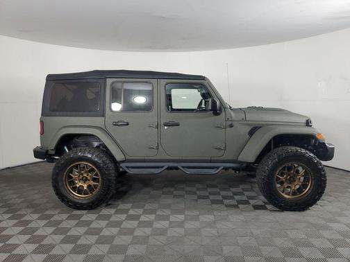 2022 Jeep Wrangler Unlimited Sport