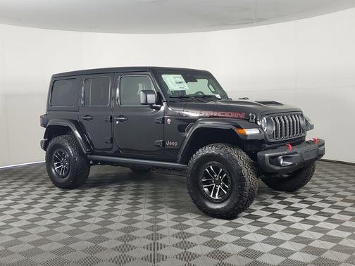 Black Clearcoat 2026 Jeep Wrangler Rubicon