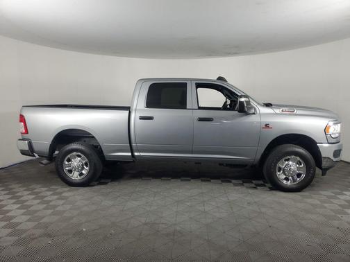 Billet Silver Metallic Clearcoat 2023 RAM 2500 Tradesman Crew Cab 4x4 6'4' Box