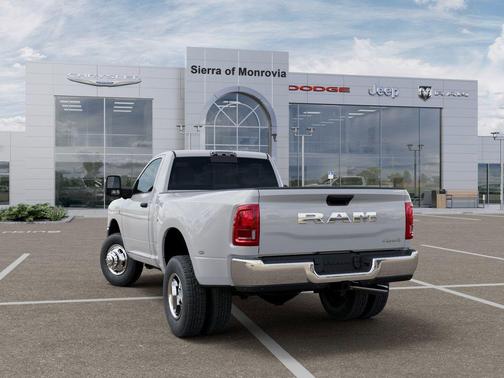 Bright White Clearcoat 2026 RAM 3500 Tradesman Regular Cab 4x4 8' Box