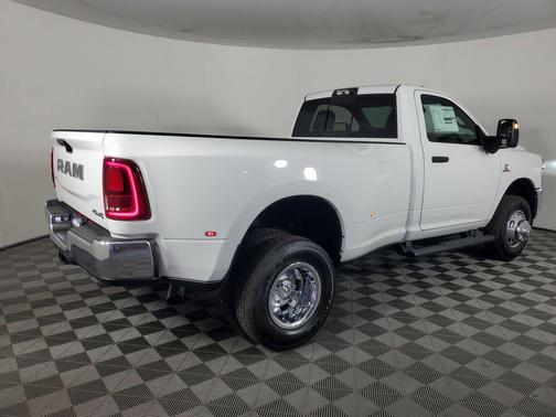 Bright White Clearcoat 2026 RAM 3500 Tradesman Regular Cab 4x4 8' Box