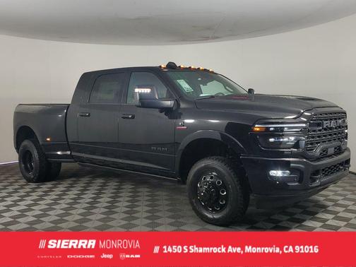 2026 RAM 3500 Limited Mega Cab 4x4 6'4' Box