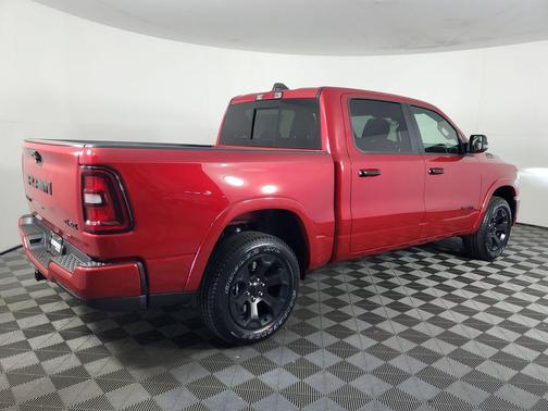 Molten Red Pearlcoat 2026 RAM 1500 Big Horn/Lone Star
