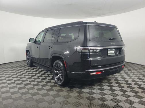 2026 Jeep Grand Wagoneer Limited Altitude 4x4