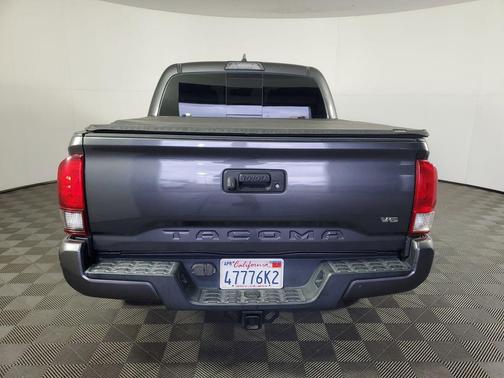 2018 Toyota Tacoma TRD Sport