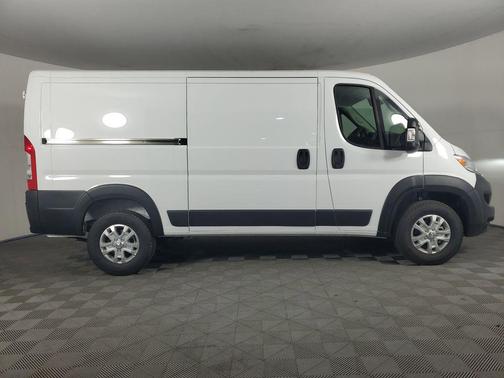 2024 RAM ProMaster 2500 Base