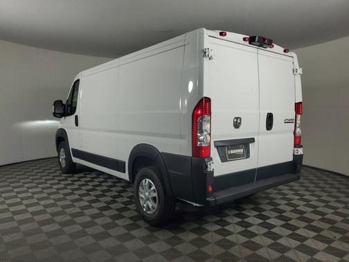 2024 RAM ProMaster 2500 Base