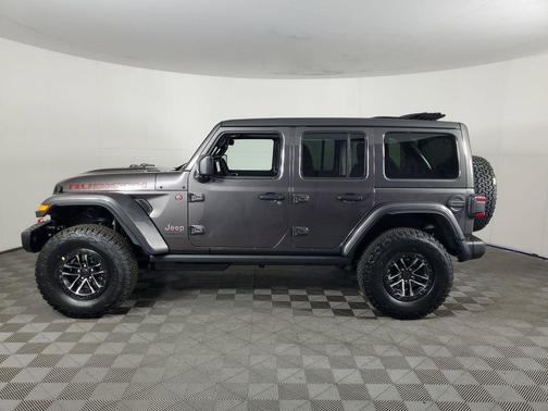Granite Crystal Metallic Clearcoat 2026 Jeep Wrangler Rubicon