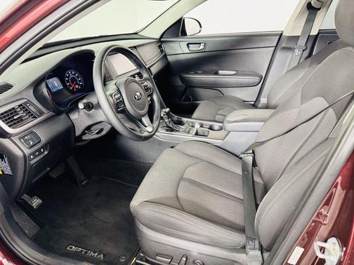 Sangria 2016 Kia Optima LX Turbo