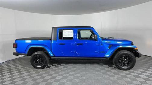 2021 Jeep Gladiator Sport