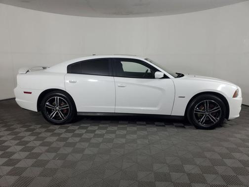 2014 Dodge Charger R/T