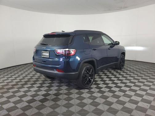 Fathom Blue Pearl Coat 2026 Jeep Compass Latitude